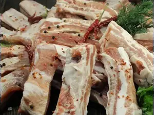 Шашлык маринованный из баранины (Ребрышки)